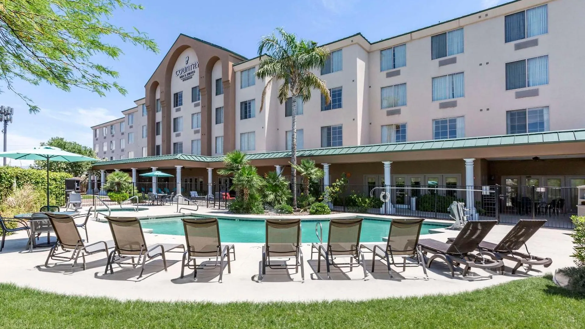 Country Inn & Suites By Radisson, Mesa, Az location